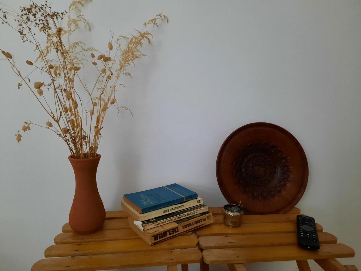 אזוגה Cocooning In A Lovely Mountain Suite - Two מראה חיצוני תמונה